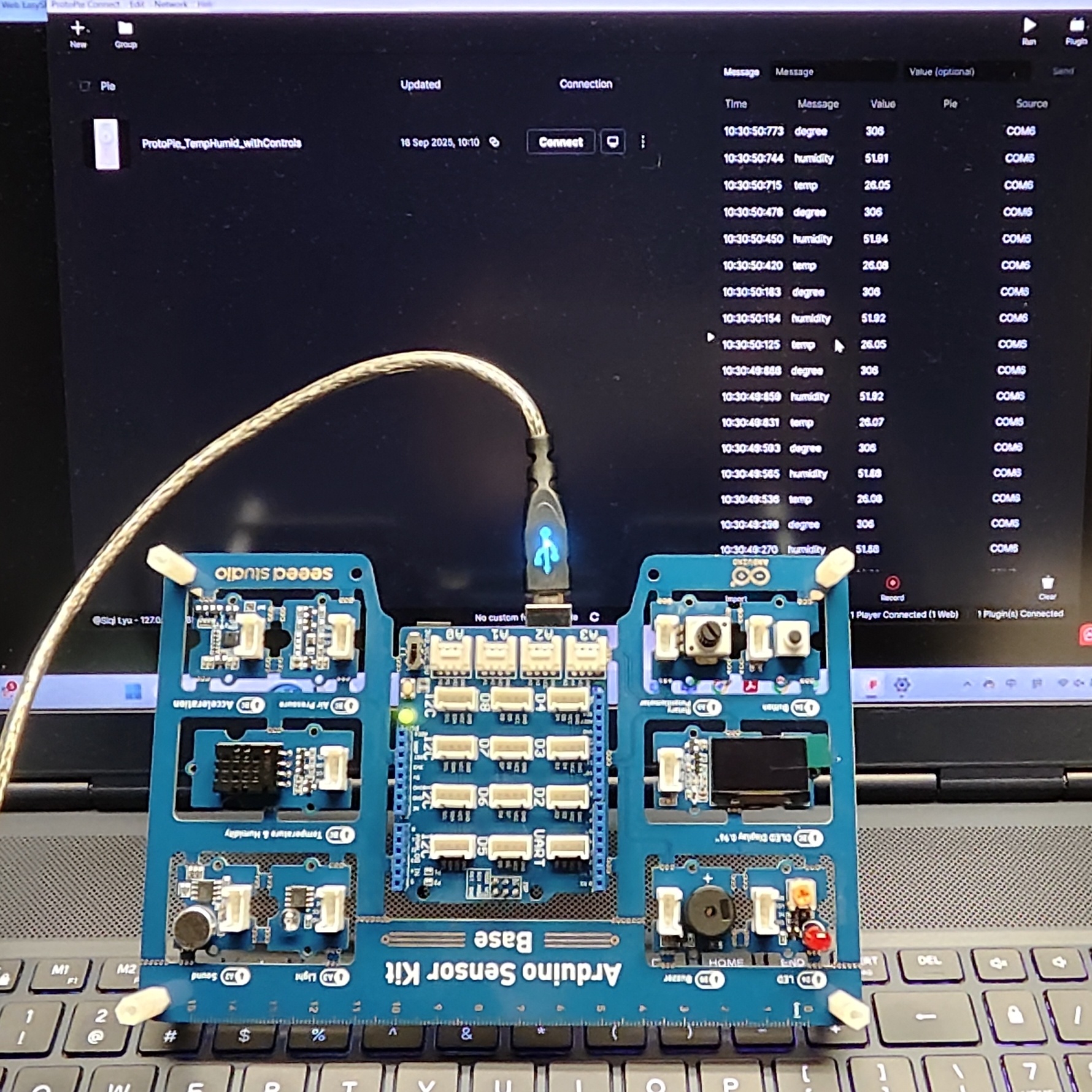 Connecting the whole board to a ProtoPie project that is about weather app. 